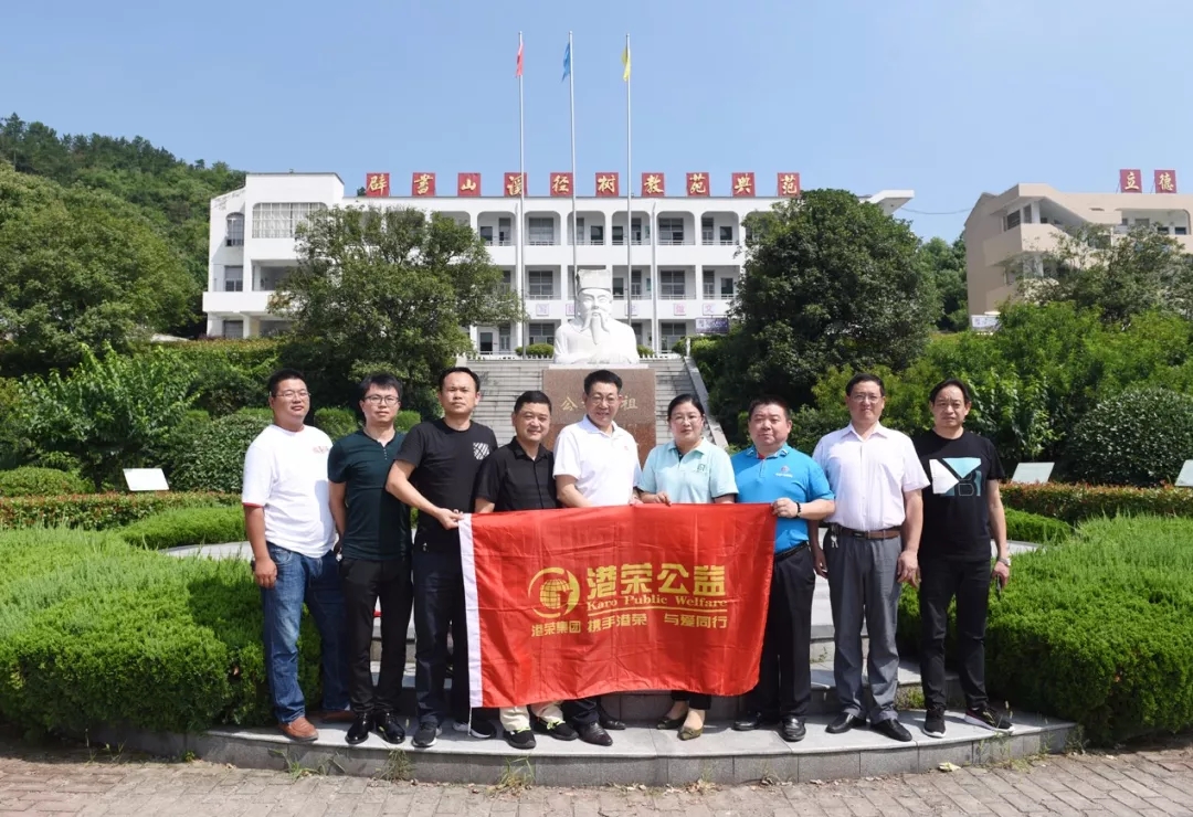 这个寒假里，文翁中学的校园仍然很热烈(图3)